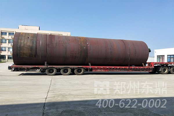 環(huán)保煤泥烘干機(jī)設(shè)備裝車發(fā)貨現(xiàn)場